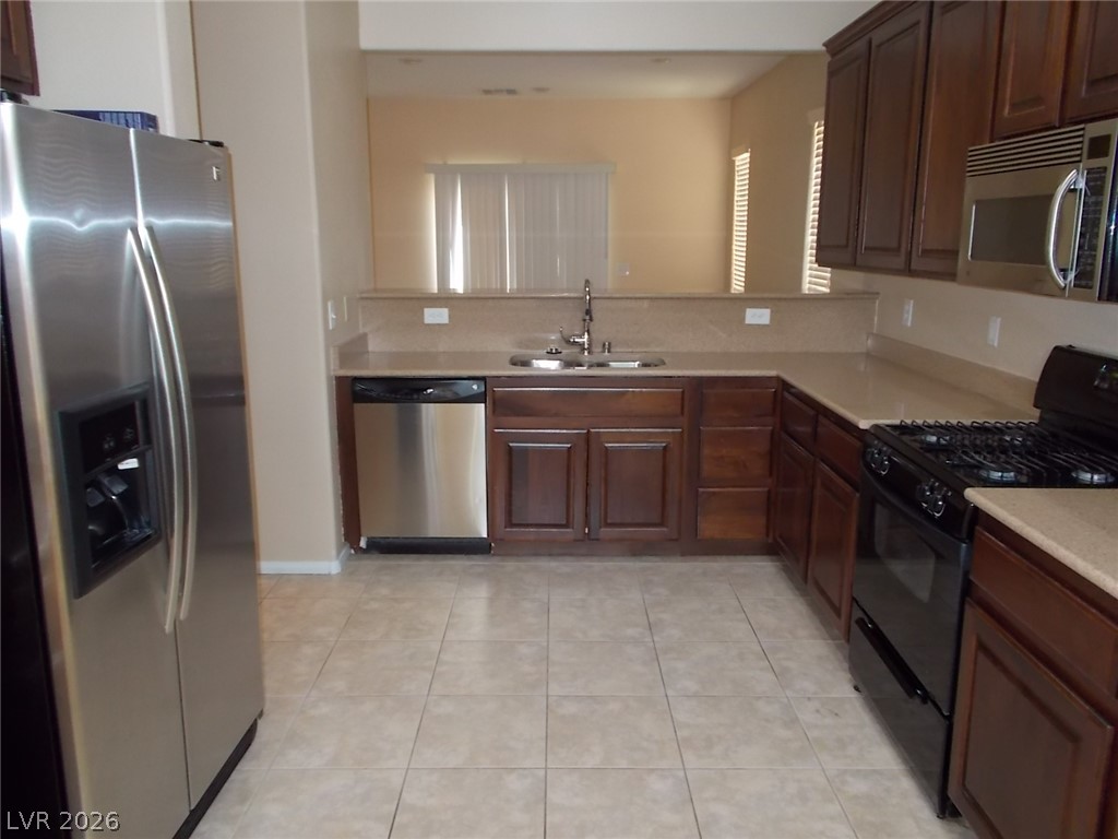 972 Lucky Bamboo Drive Property Photo 3