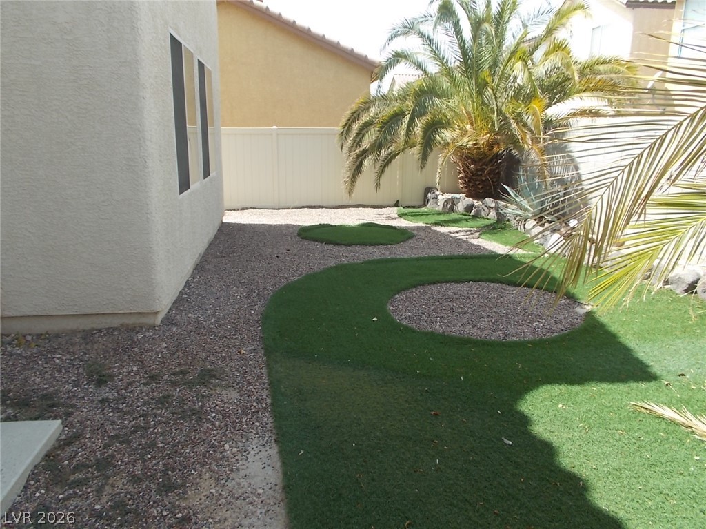 972 Lucky Bamboo Drive Property Photo 16