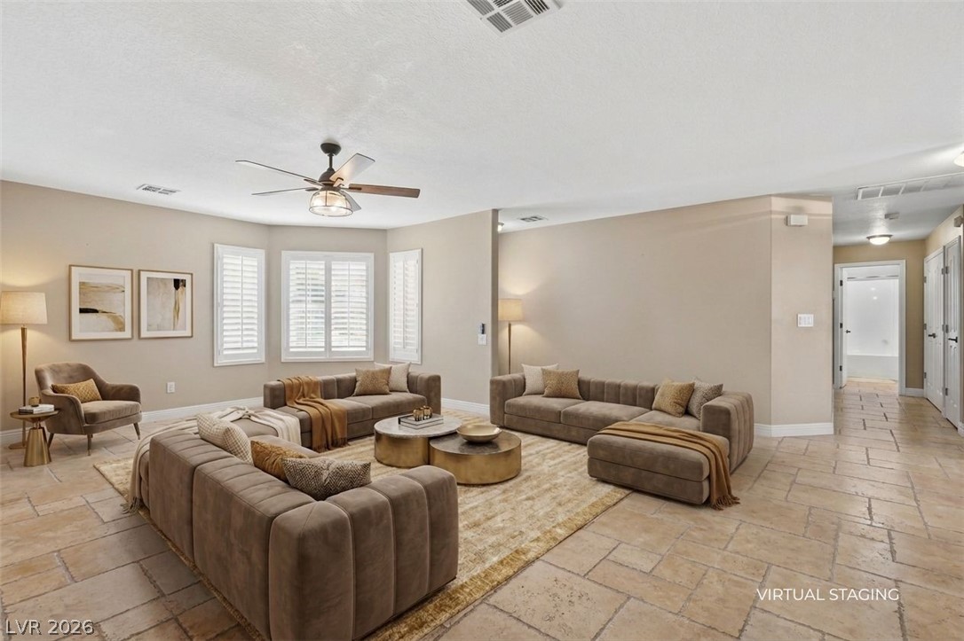 100 East Highland Drive Property Photo 15