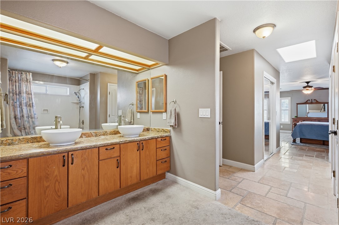 100 East Highland Drive Property Photo 32