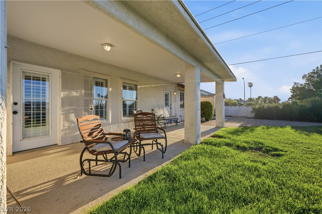 100 East Highland Drive Property Photo 47