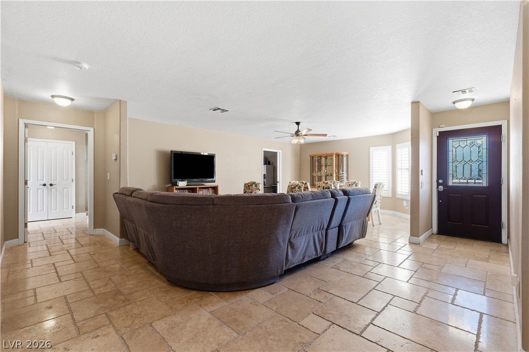 100 East Highland Drive Property Photo 64