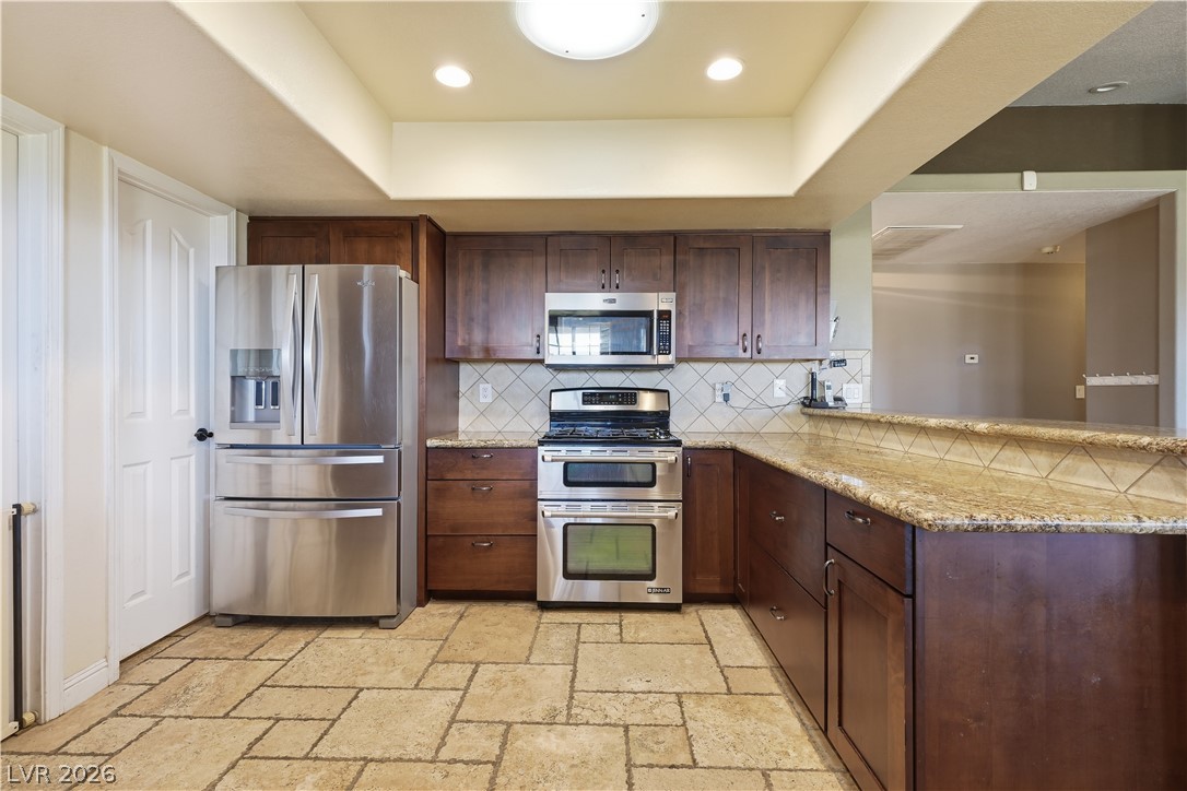 100 East Highland Drive Property Photo 69