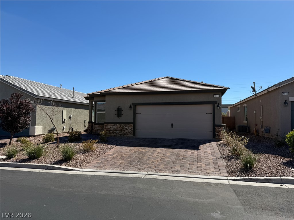 5814 Steinbeck Valley Street Property Photo 1