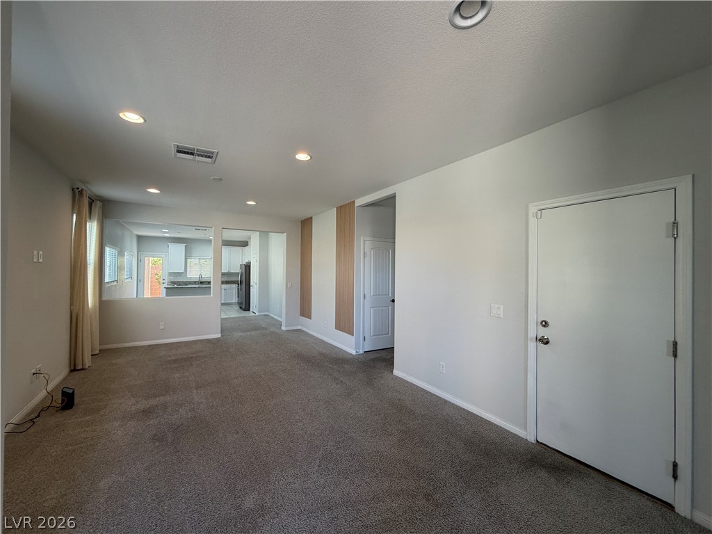 5814 Steinbeck Valley Street Property Photo 2