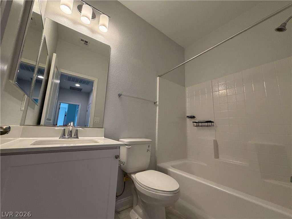 5814 Steinbeck Valley Street Property Photo 13