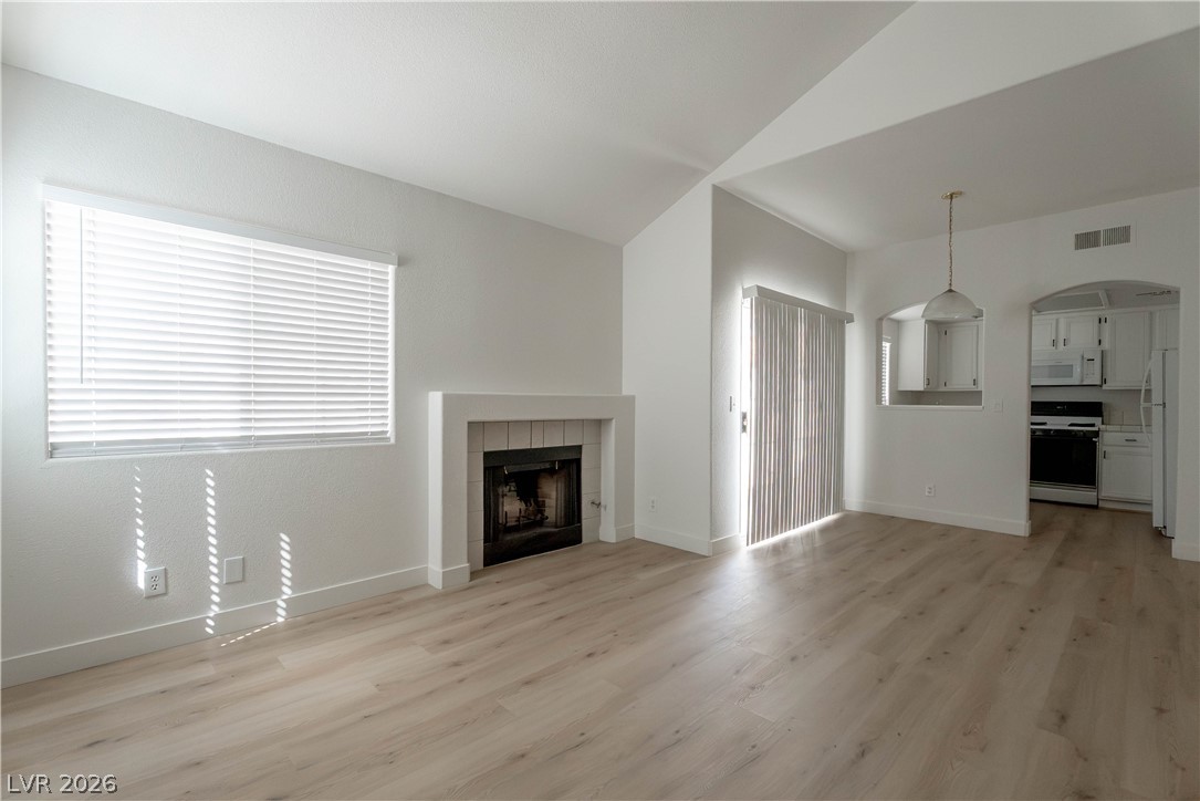 356 Seine Way 356 Property Photo 9
