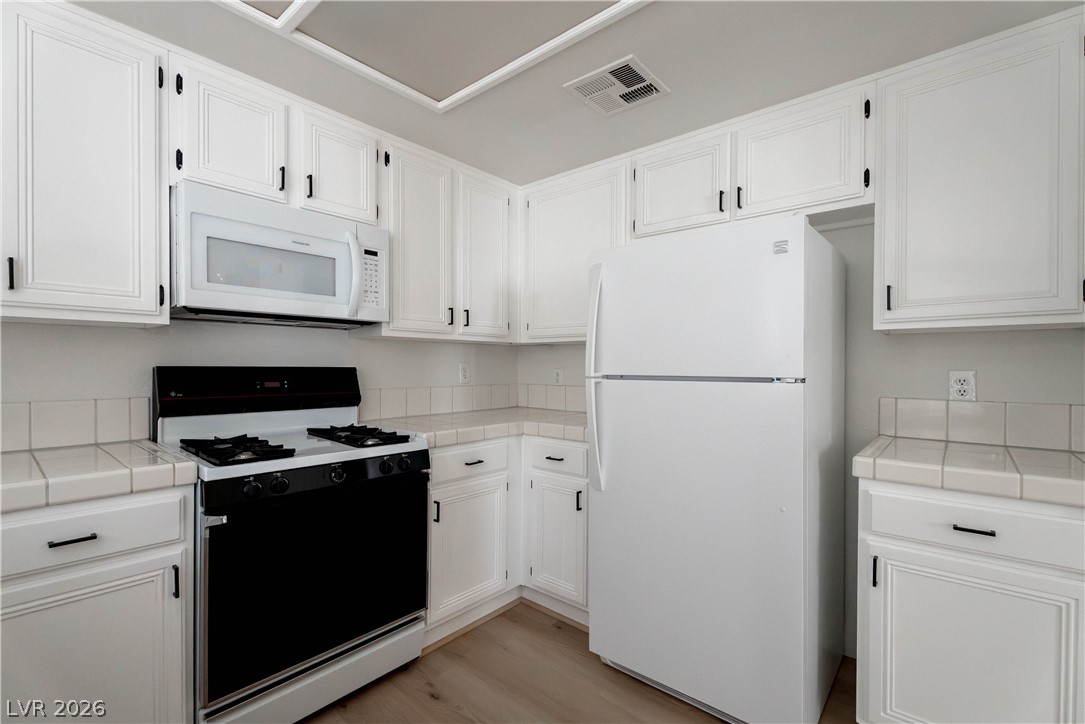 356 Seine Way 356 Property Photo 17