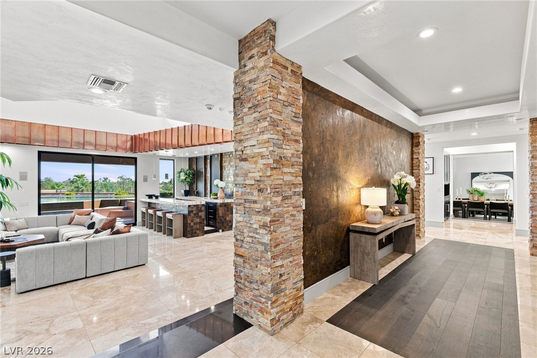 5078 Spanish Hills Drive Property Photo 8