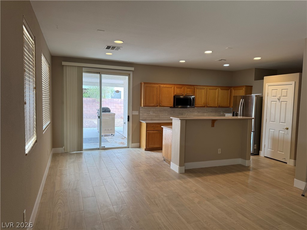 7595 Paso Robles Avenue Property Photo 4