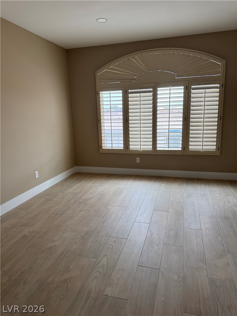 7595 Paso Robles Avenue Property Photo 6
