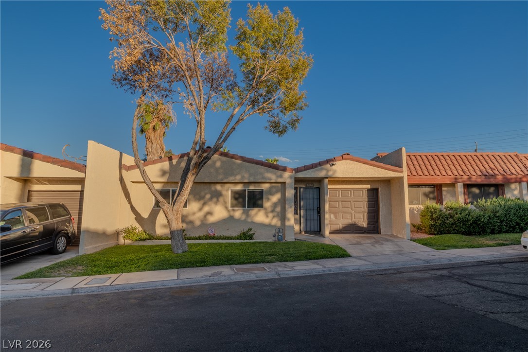5676 Hobble Creek Drive Property Photo 1