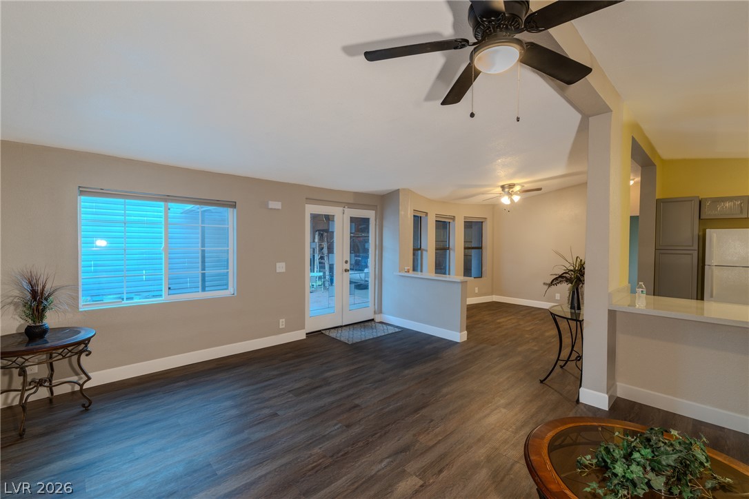 5676 Hobble Creek Drive Property Photo 12