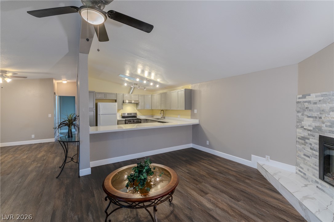 5676 Hobble Creek Drive Property Photo 17