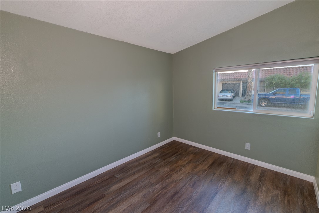 5676 Hobble Creek Drive Property Photo 19