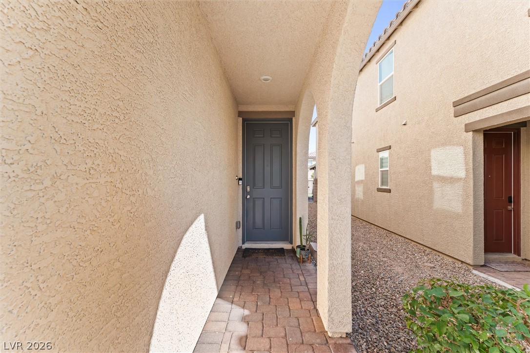 9742 Cluny Avenue Property Photo 3