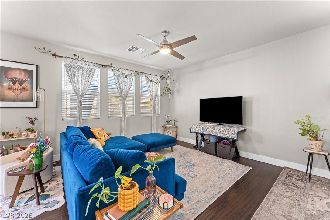 9742 Cluny Avenue Property Photo 8