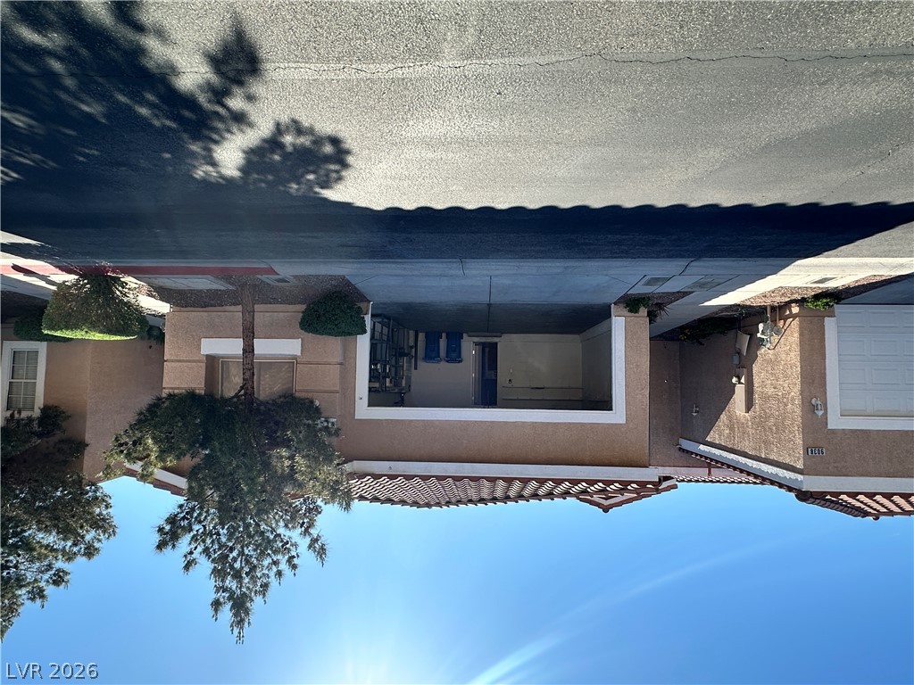 9044 Kimo Street Property Photo 1
