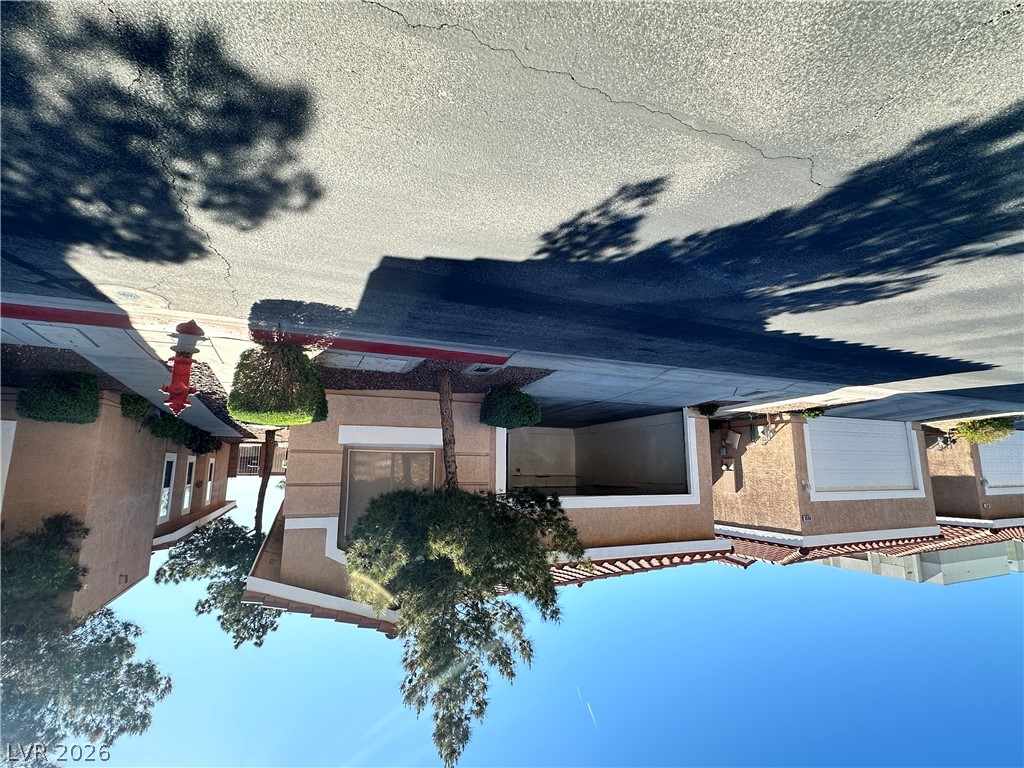 9044 Kimo Street Property Photo 2
