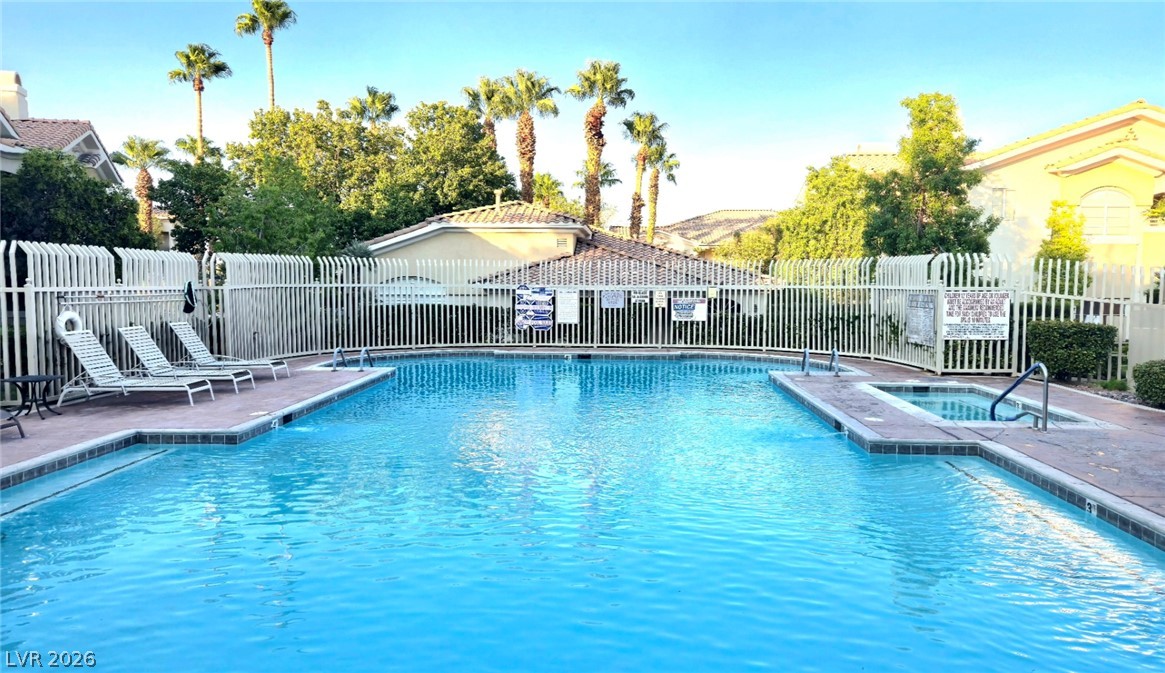 10001 Crimson Palisades Place 103 Property Photo 5