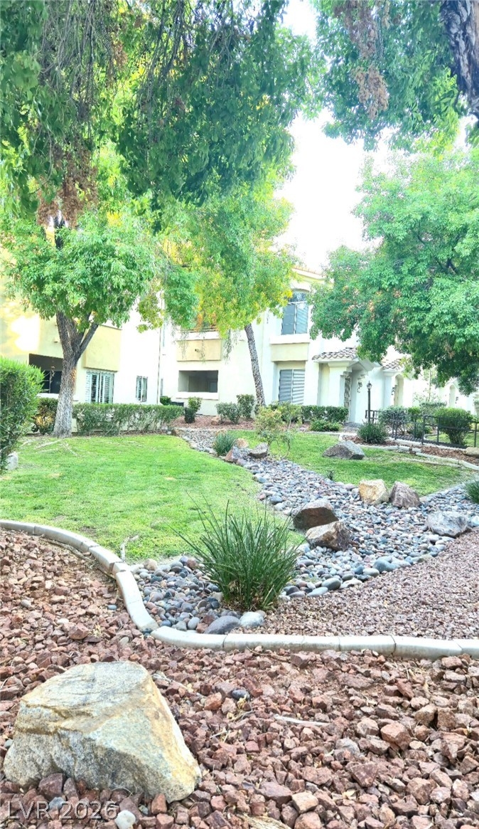 10001 Crimson Palisades Place 103 Property Photo 7