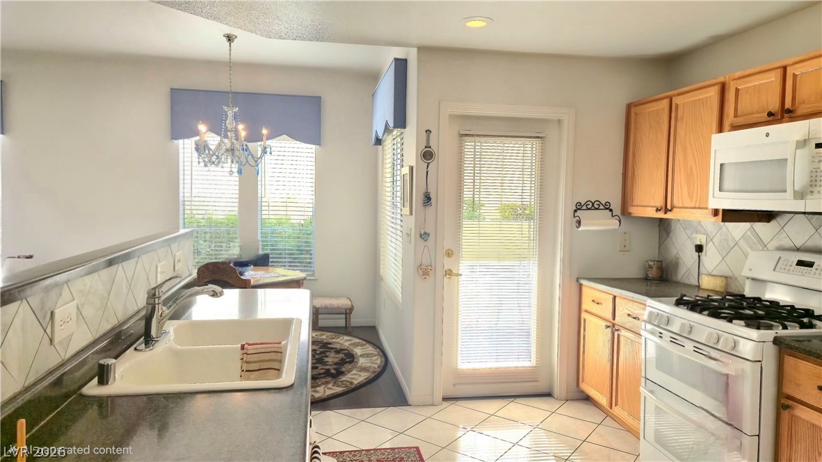 10001 Crimson Palisades Place 103 Property Photo 12