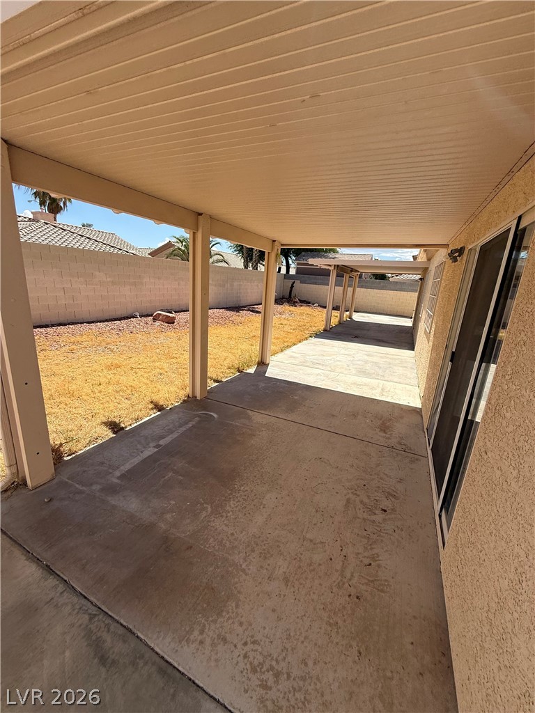 8960 Tumbling Pebble Way Property Photo 34