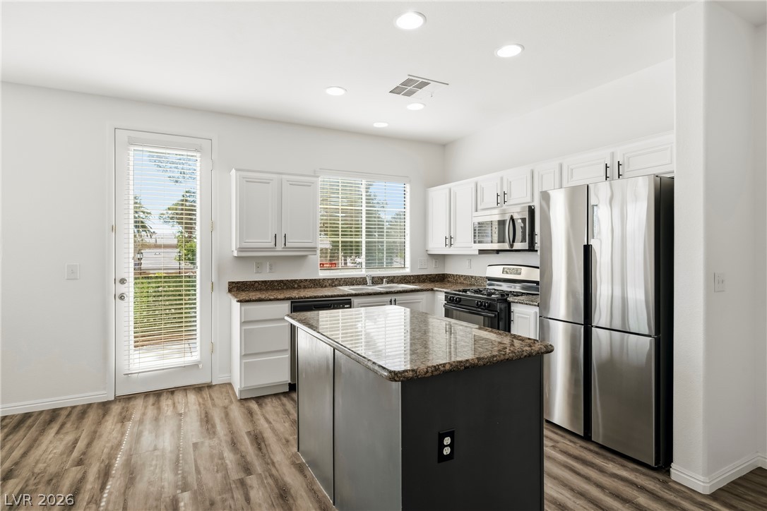 3508 Harbor Tides Street Property Photo 12