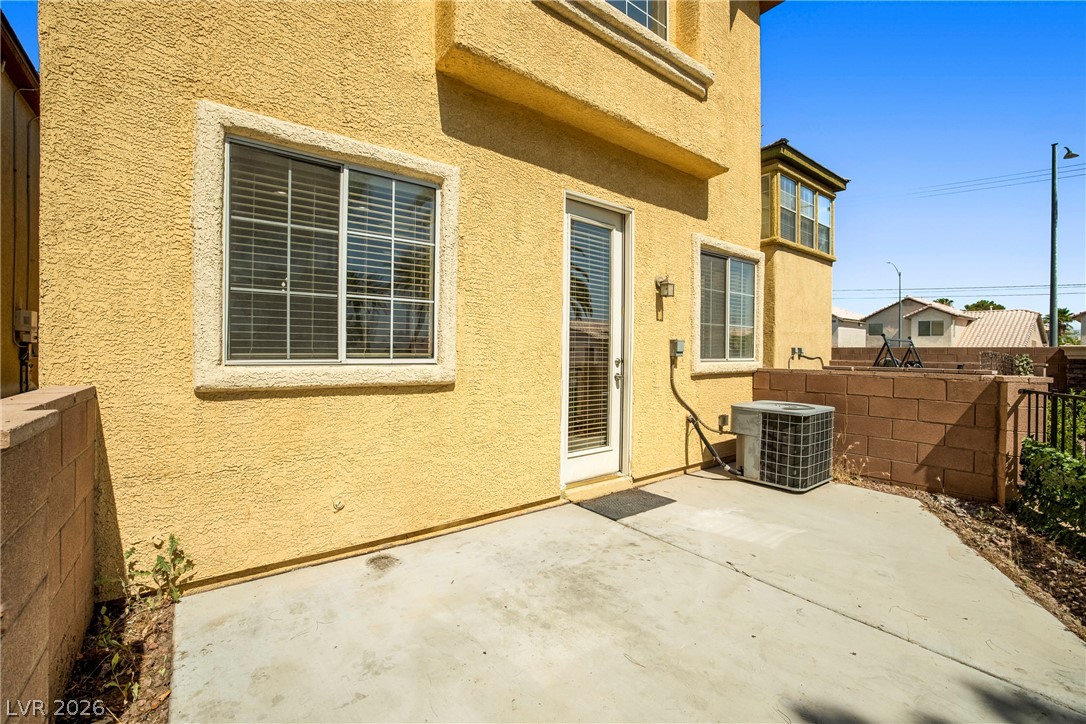 3508 Harbor Tides Street Property Photo 13