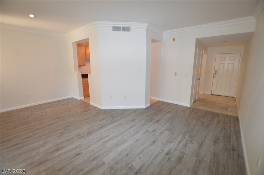 270 East Flamingo Road 136 Property Photo 2