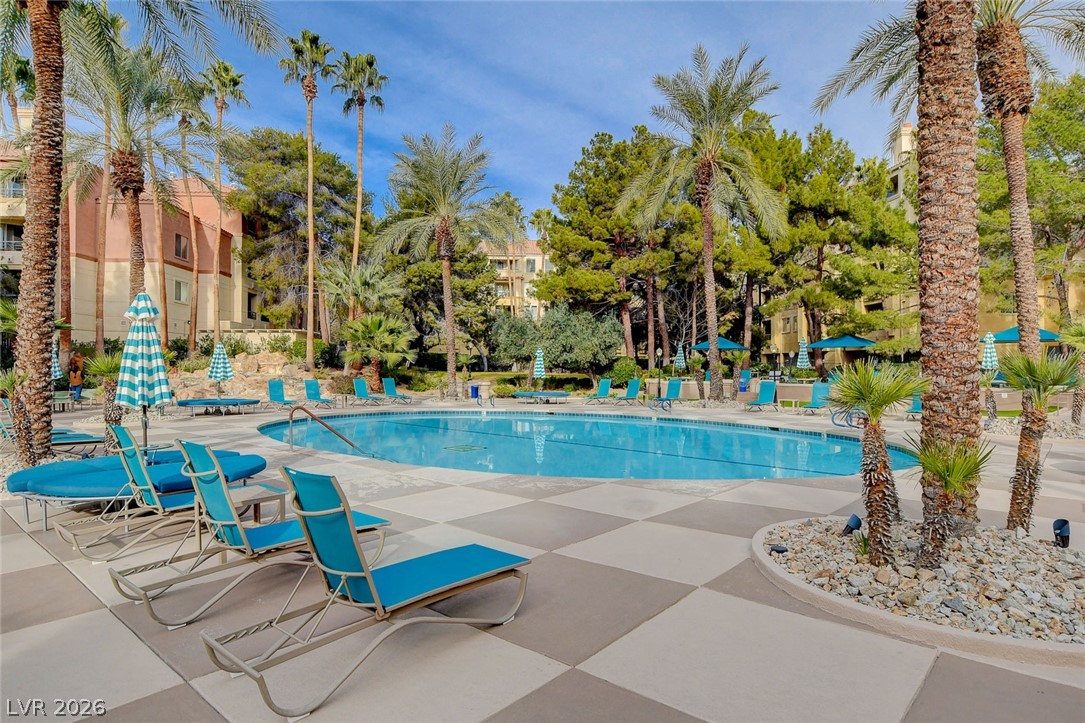 270 East Flamingo Road 136 Property Photo 28