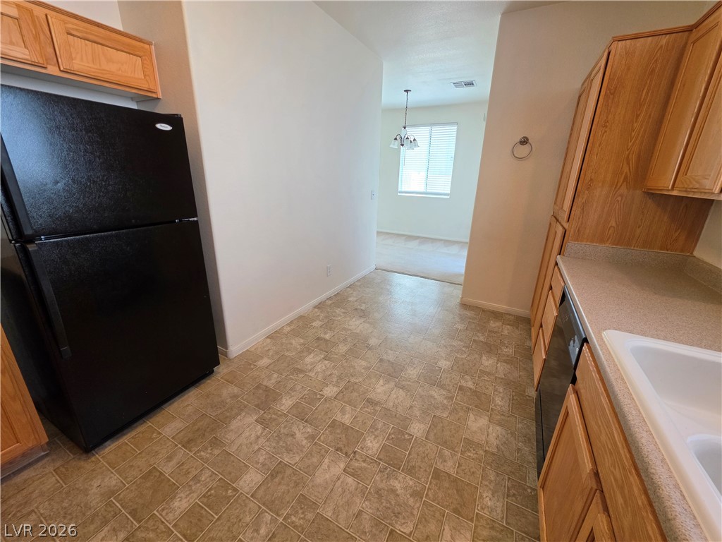 1330 Willow Village Avenue Property Photo 8