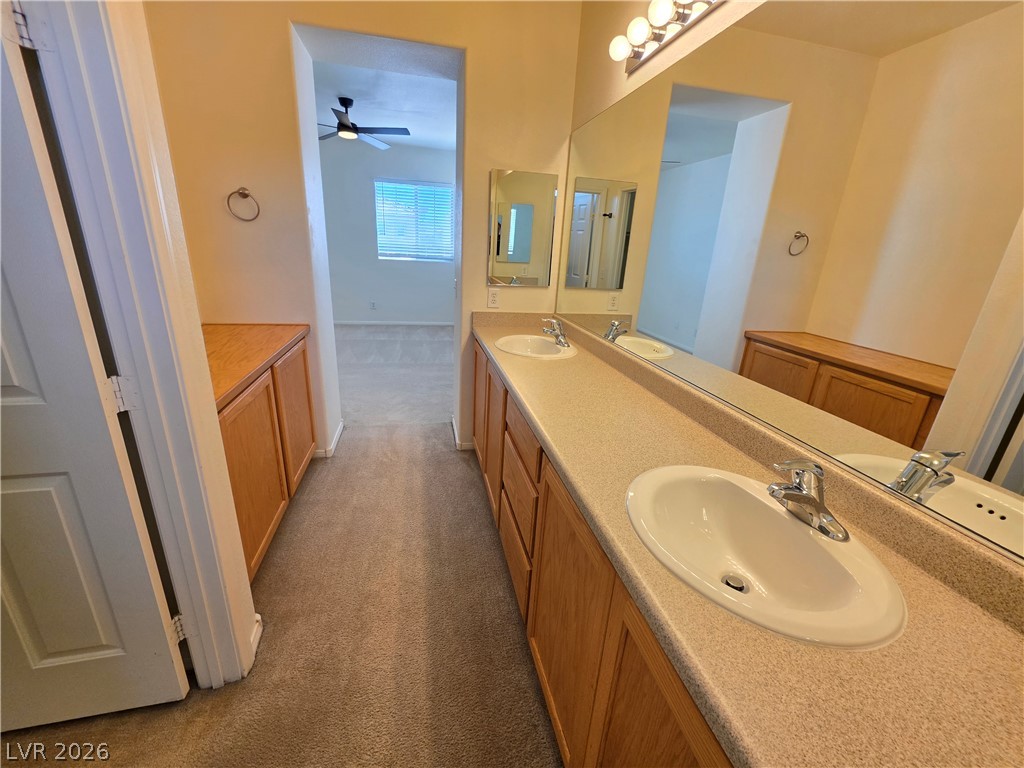 1330 Willow Village Avenue Property Photo 17