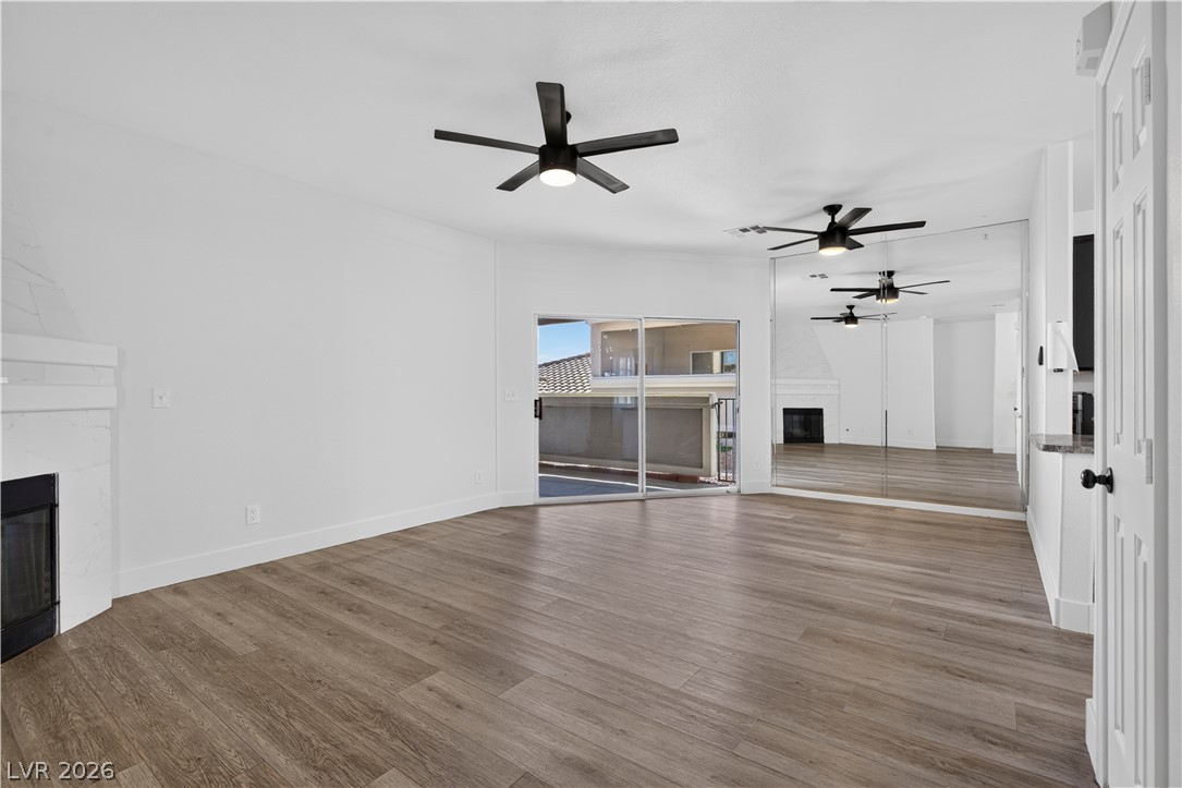 3250 Mystic Ridge Court Property Photo 2