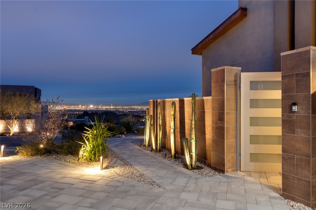 668 Dragon Peak Drive Property Photo 60