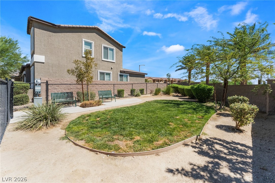7604 Bandon Cliffs Street