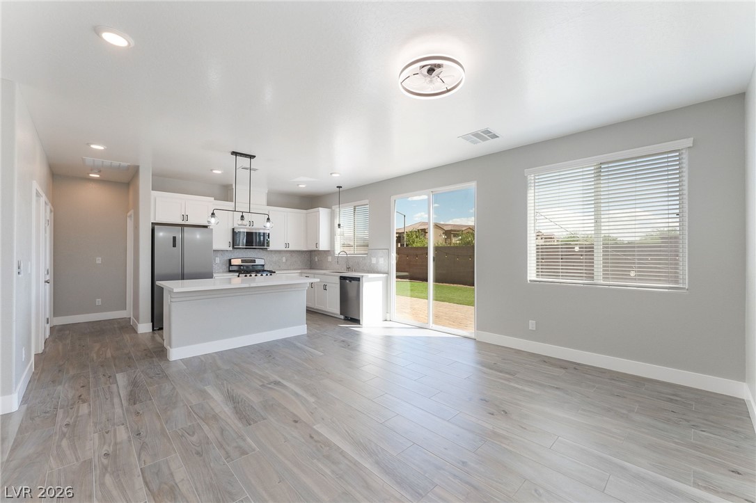 7604 Bandon Cliffs Street Property Photo 7