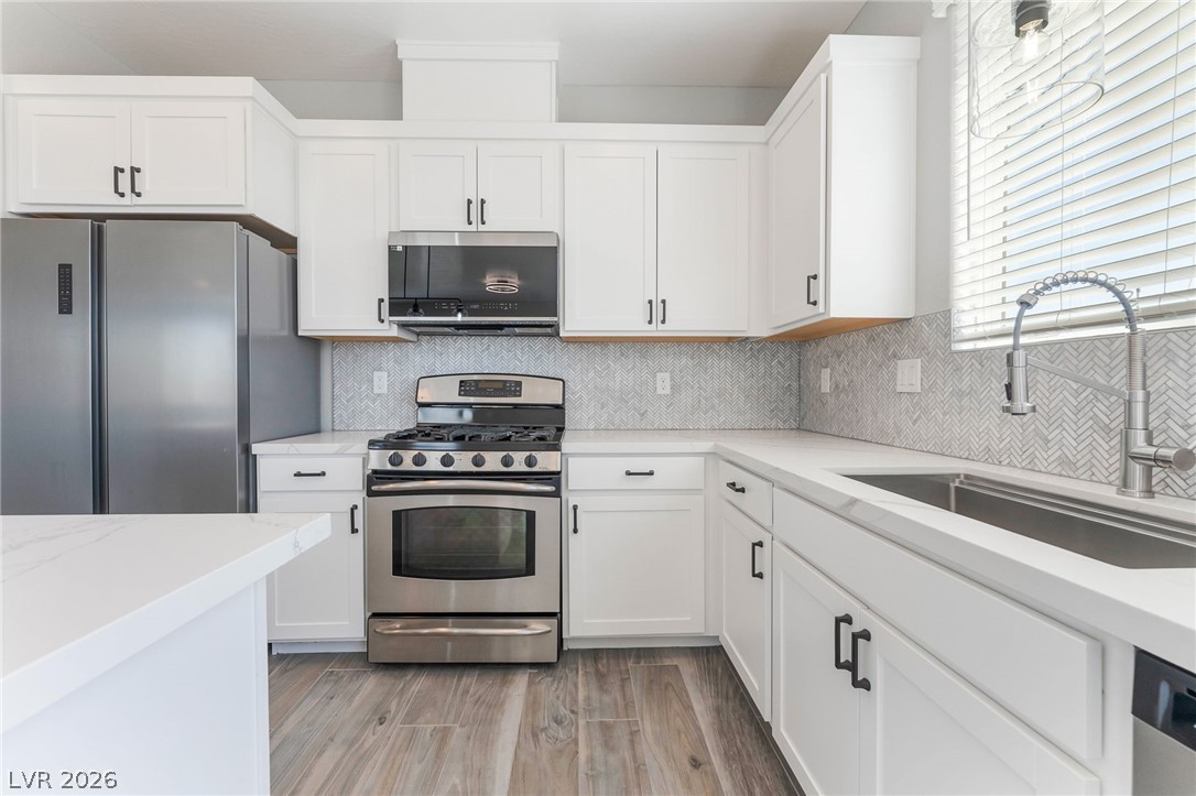 7604 Bandon Cliffs Street Property Photo 13