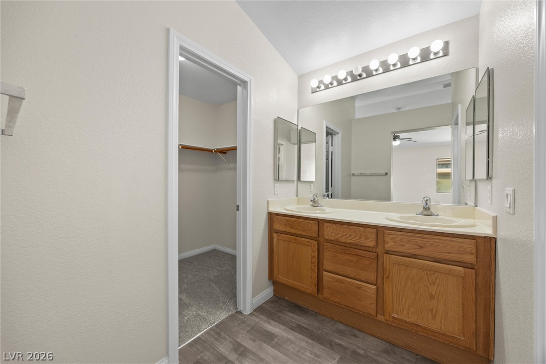 108 Yellow Flame Avenue Property Photo 18