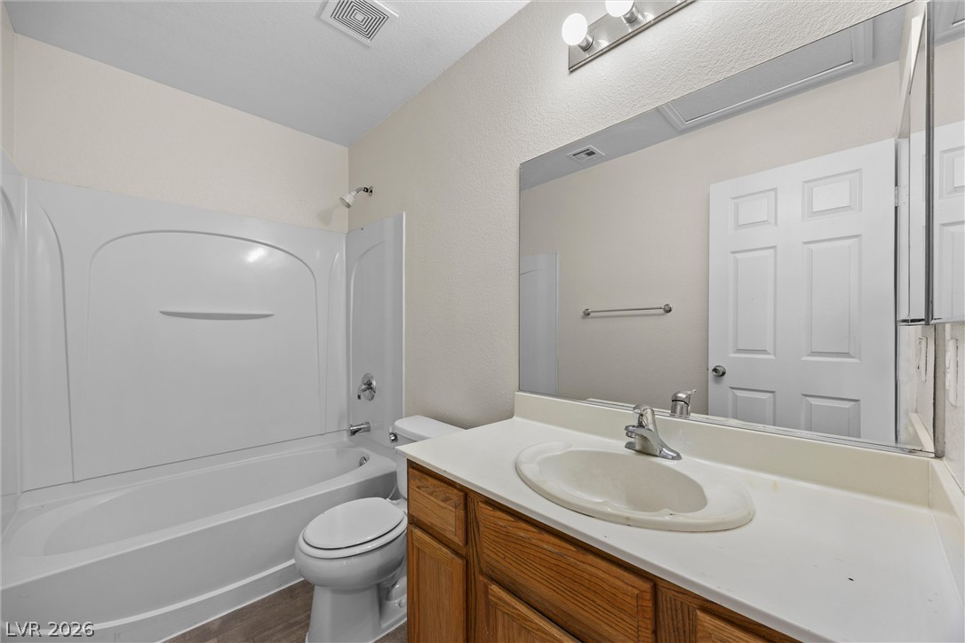 108 Yellow Flame Avenue Property Photo 22