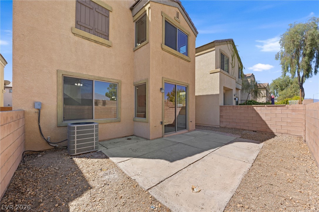 108 Yellow Flame Avenue Property Photo 30