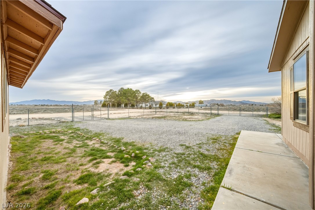 1340 West Bunarch Road Property Photo 32
