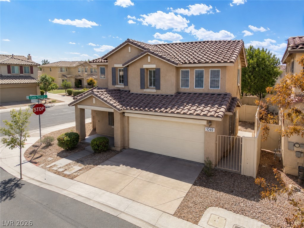1049 Monte De Oro Avenue Property Photo 2
