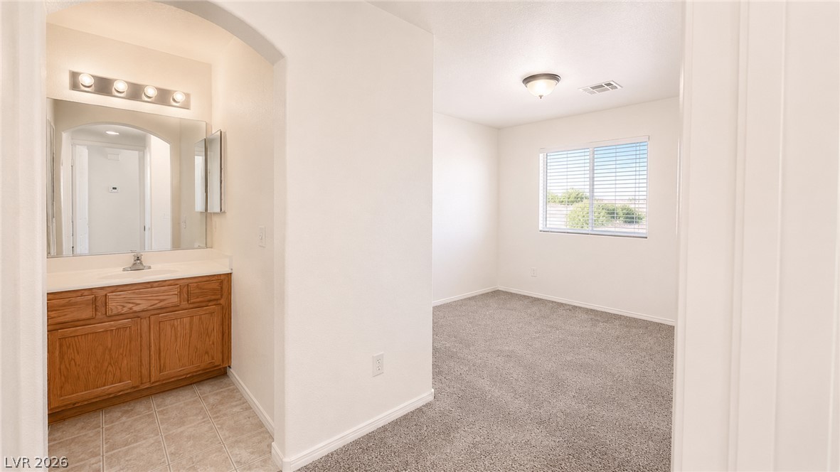 1049 Monte De Oro Avenue Property Photo 24