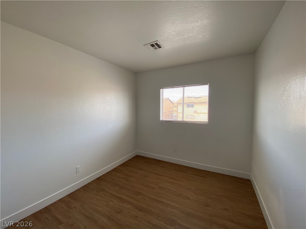 4750 Thunderbolt Avenue 3 Property Photo 11