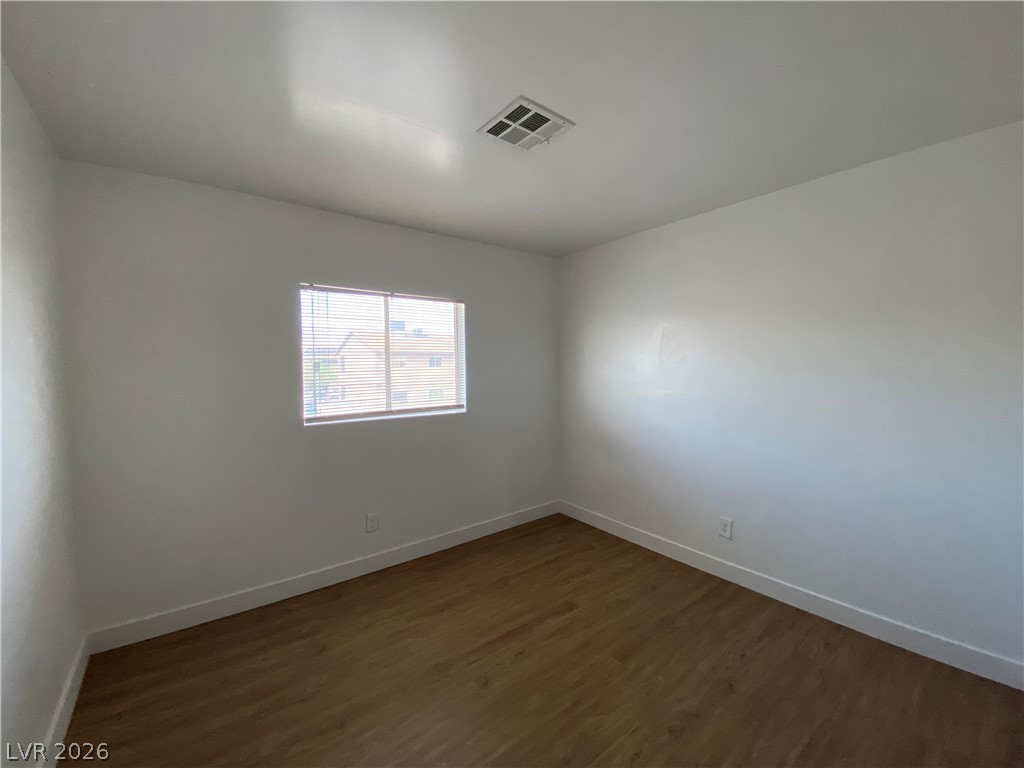 4750 Thunderbolt Avenue 3 Property Photo 12