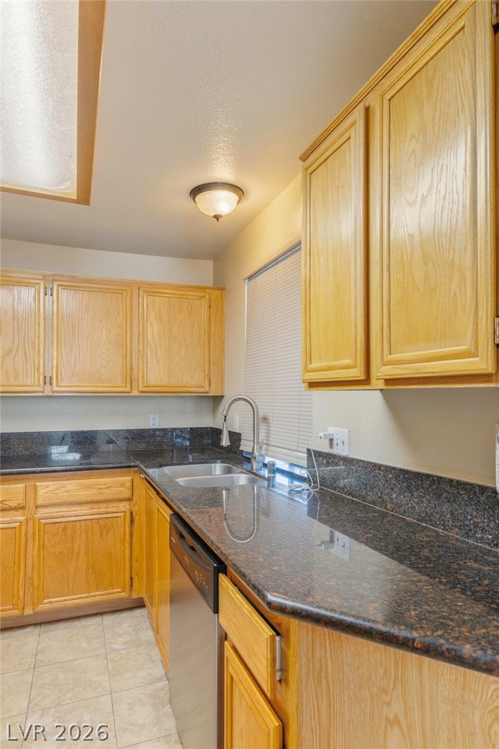 3125 North Buffalo Drive 2153 Property Photo 4