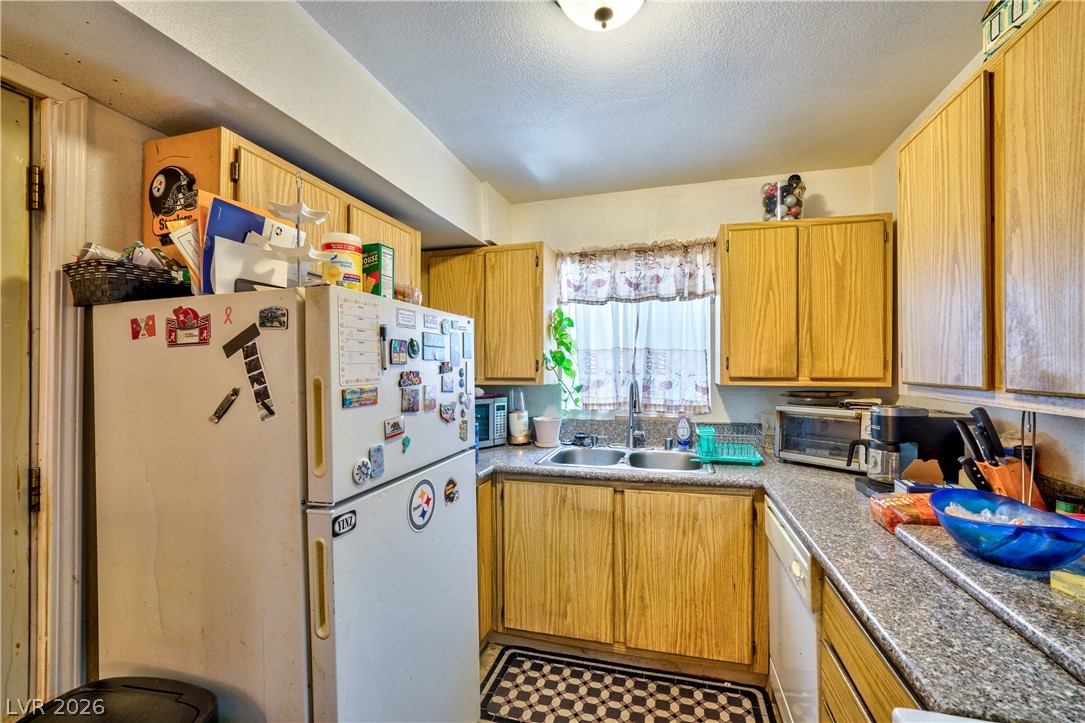 4511 Calico Cliff Court Property Photo 46
