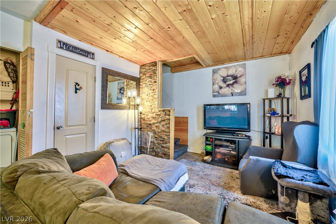 4511 Calico Cliff Court Property Photo 48