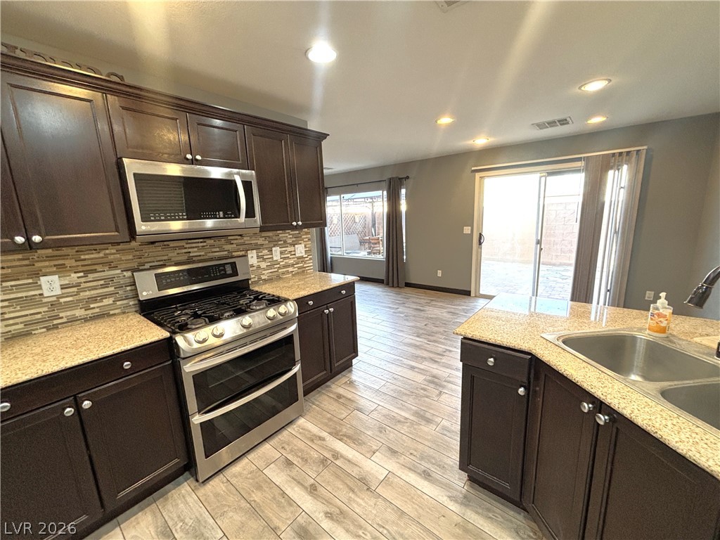 9954 Morpeth Street Property Photo 13